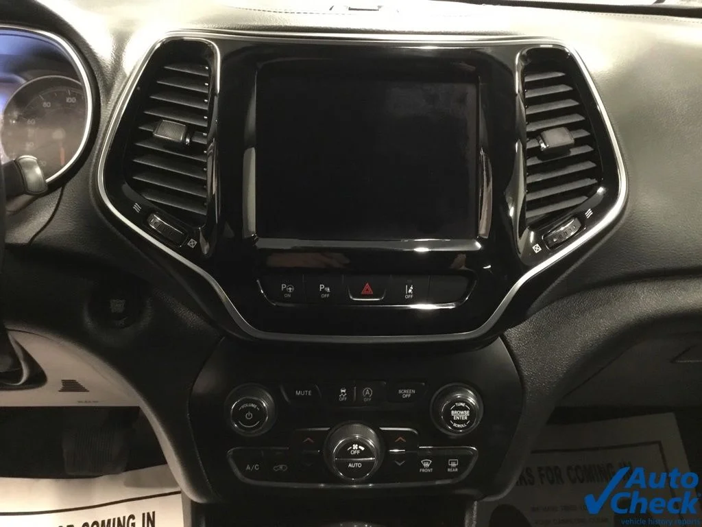 Used 2019 Blue Jeep Limited image 48
