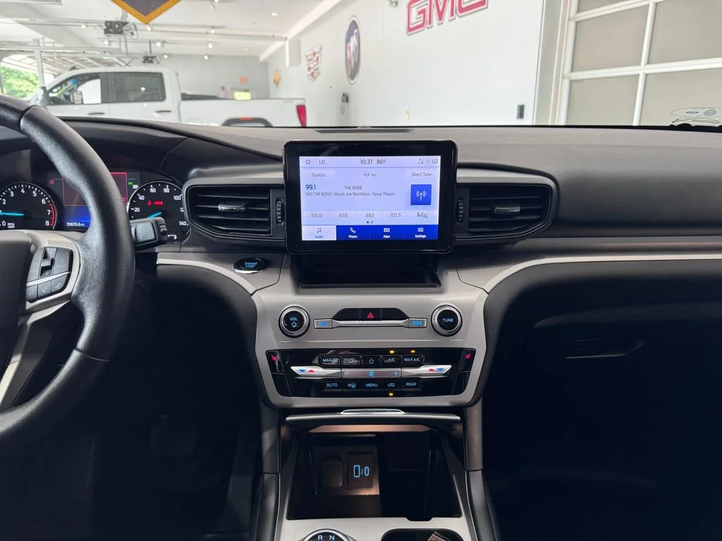 Certified Used 2022 Gray Ford XLT image 18
