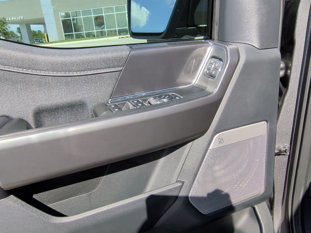 New 2026 Carbonized Gray Metallic Ford Lariat® image 12