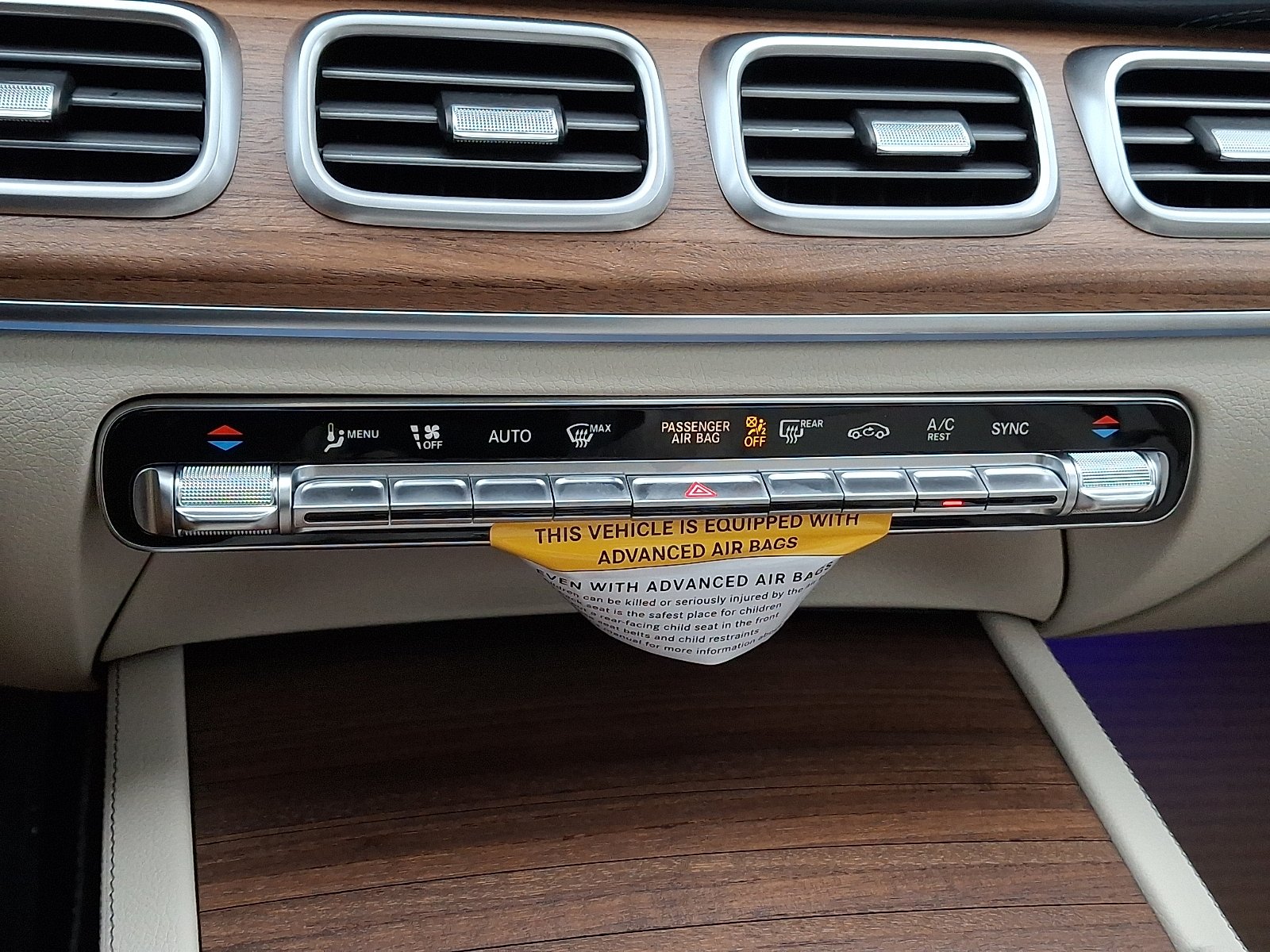 New 2026 Polar White Mercedes-Benz GLS 450 image 14