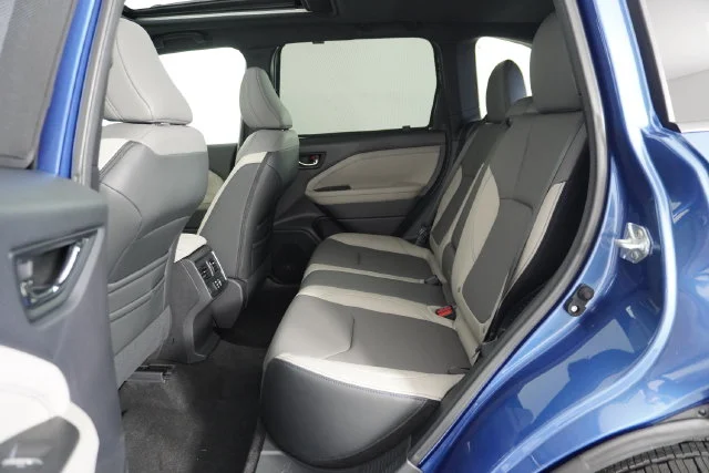 New 2026 DAYBREAK BLUE PEARL Subaru Limited Hybrid image 21