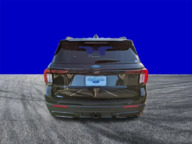 New 2026 Agate Black Metallic Ford ST-Line image 5