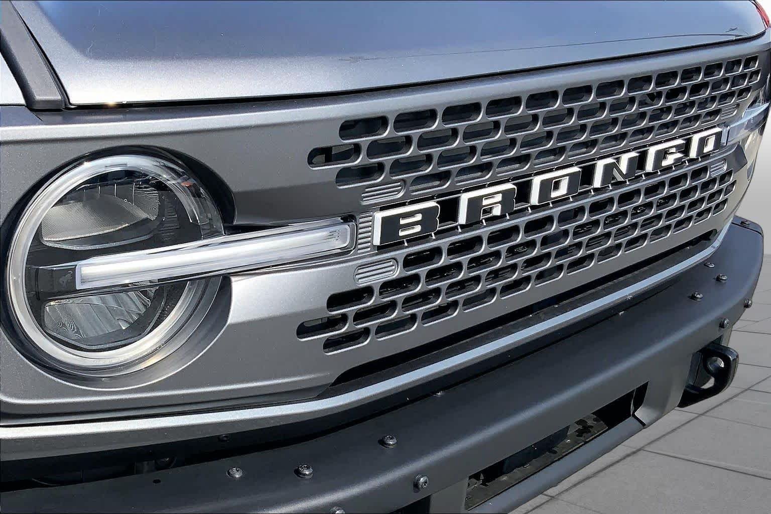 Used 2024 Carbonized Gray Metallic Ford Badlands image 29