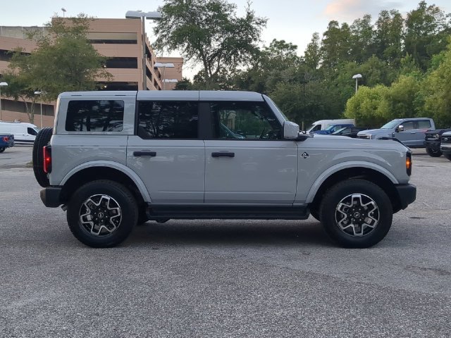 New 2026 Avalanche Gray Ford Outer Banks® image 104