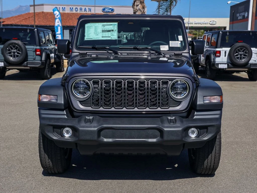 New 2026 Granite Crystal Metallic Clearcoat Jeep Unlimited Sport S image 9