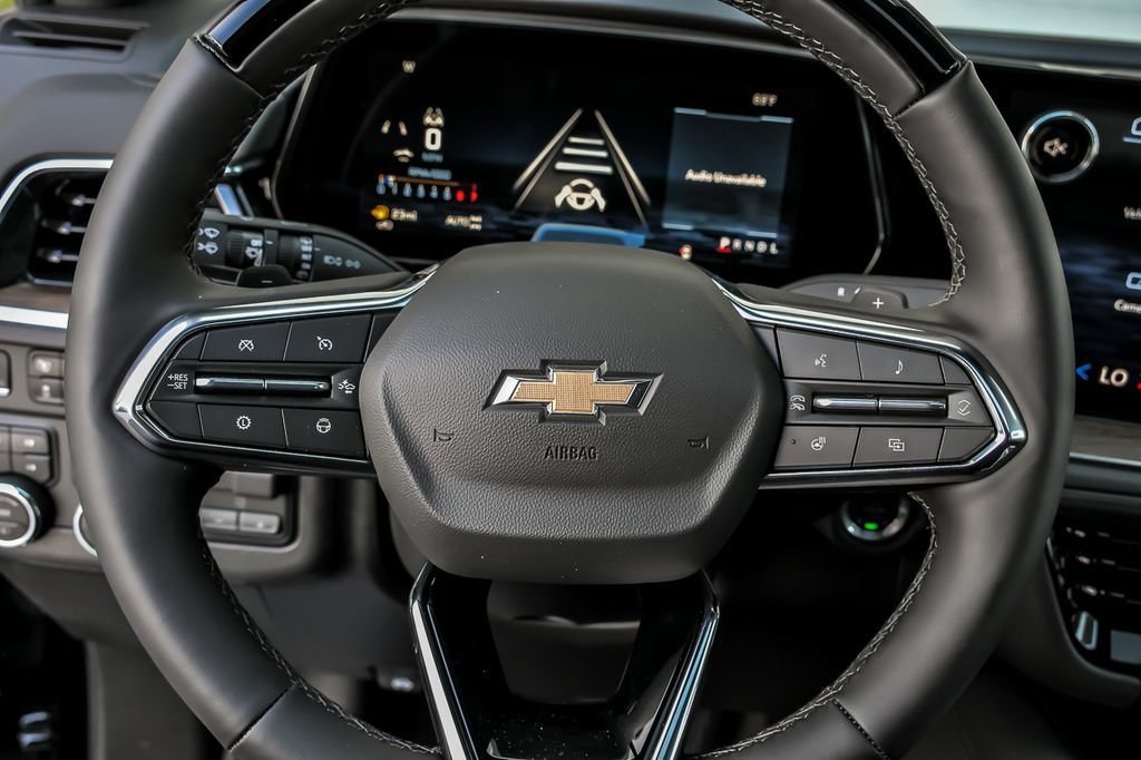 New 2026 Black Chevrolet High Country image 19