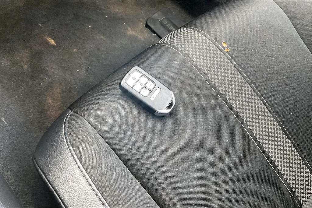 Used 2021 Silver Honda Sport image 12