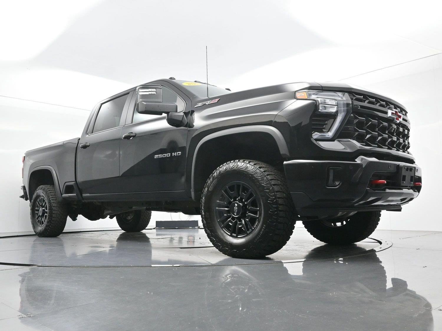 Used 2026 Black Chevrolet ZR2 image 47