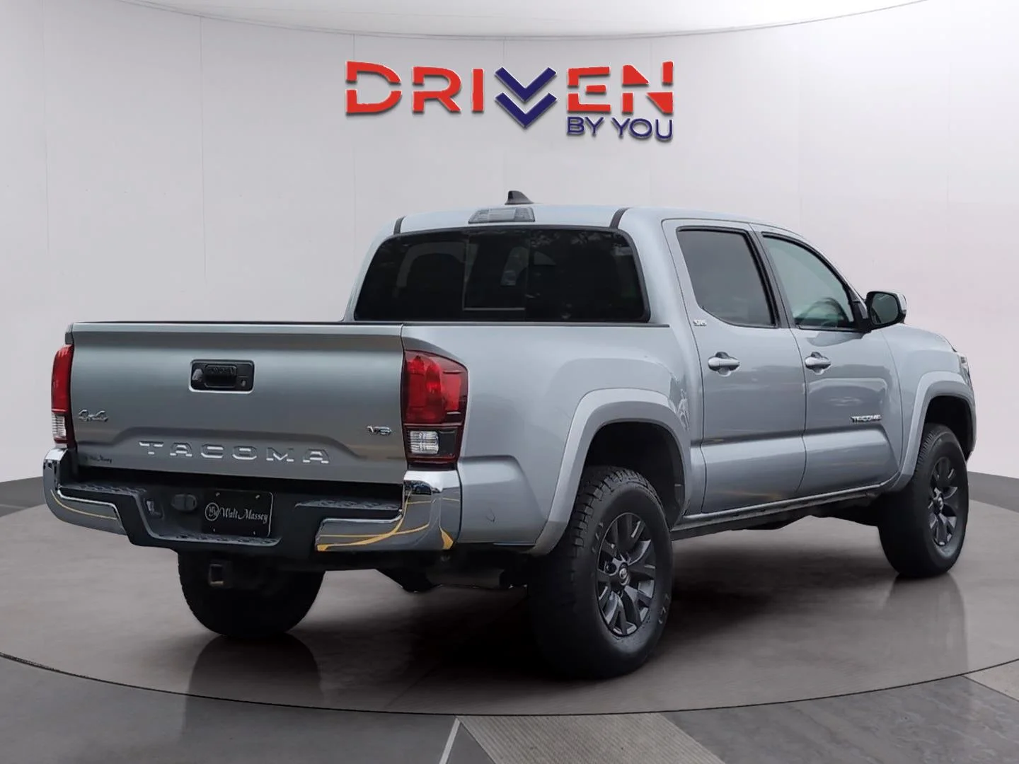 Used 2023 Celestial Silver Metallic Toyota SR5 V6 image 5