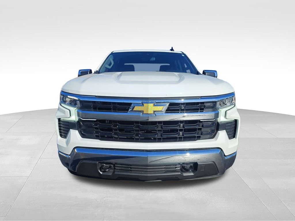 Used 2024 White Chevrolet LT image 8