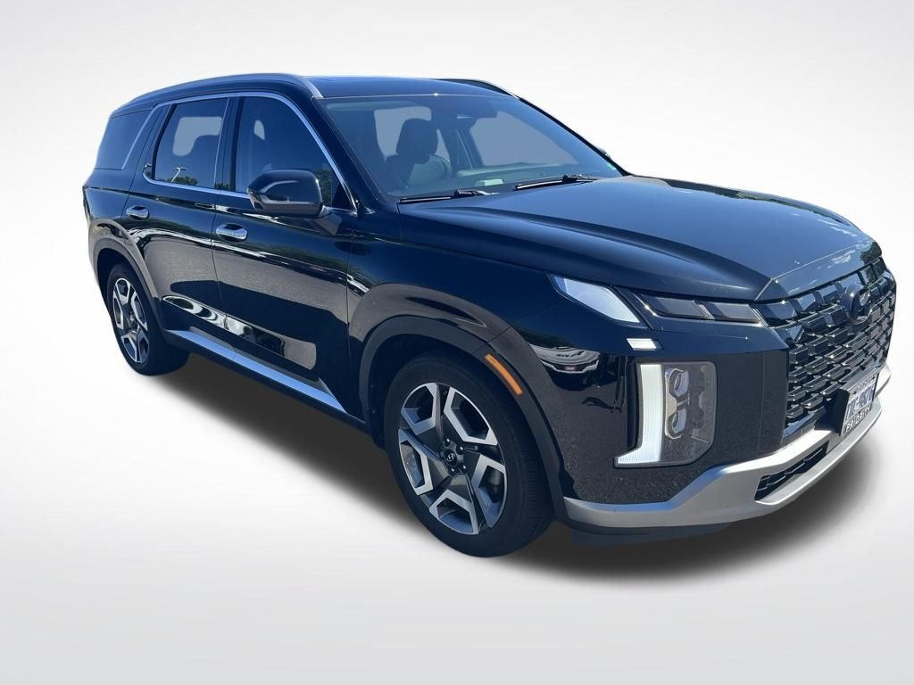 Used 2023 Black Hyundai SEL image 7