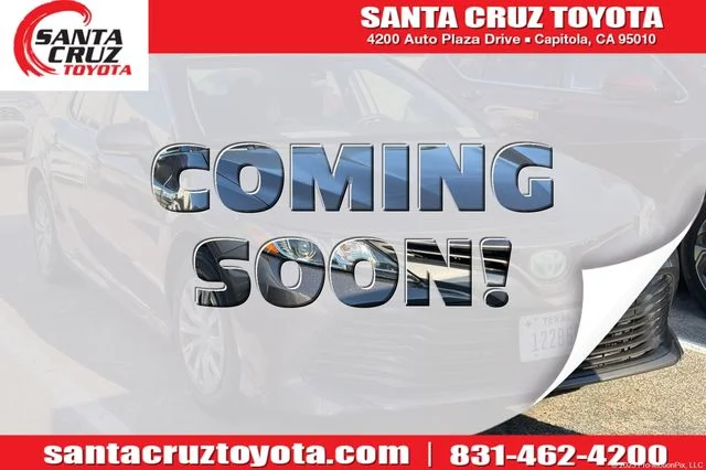2020 Toyota Camry 2.5 Auto LE Hybrid's photo