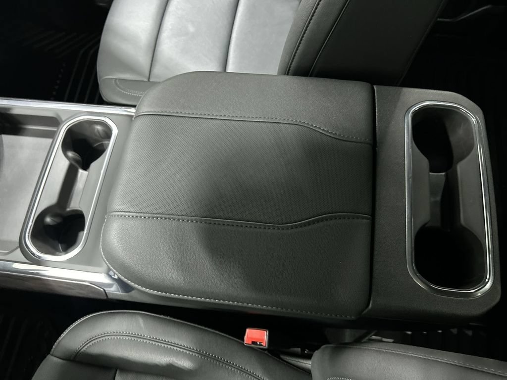 Used 2026 Black Chevrolet LTZ image 23