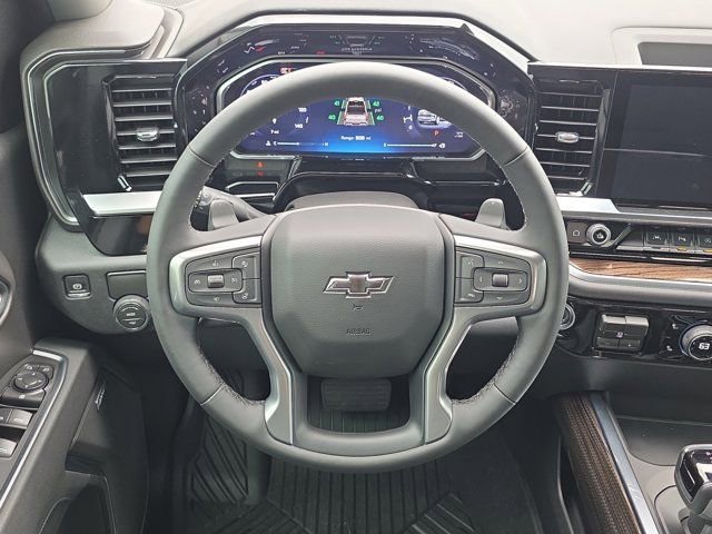 New 2026 Summit White Chevrolet RST image 12