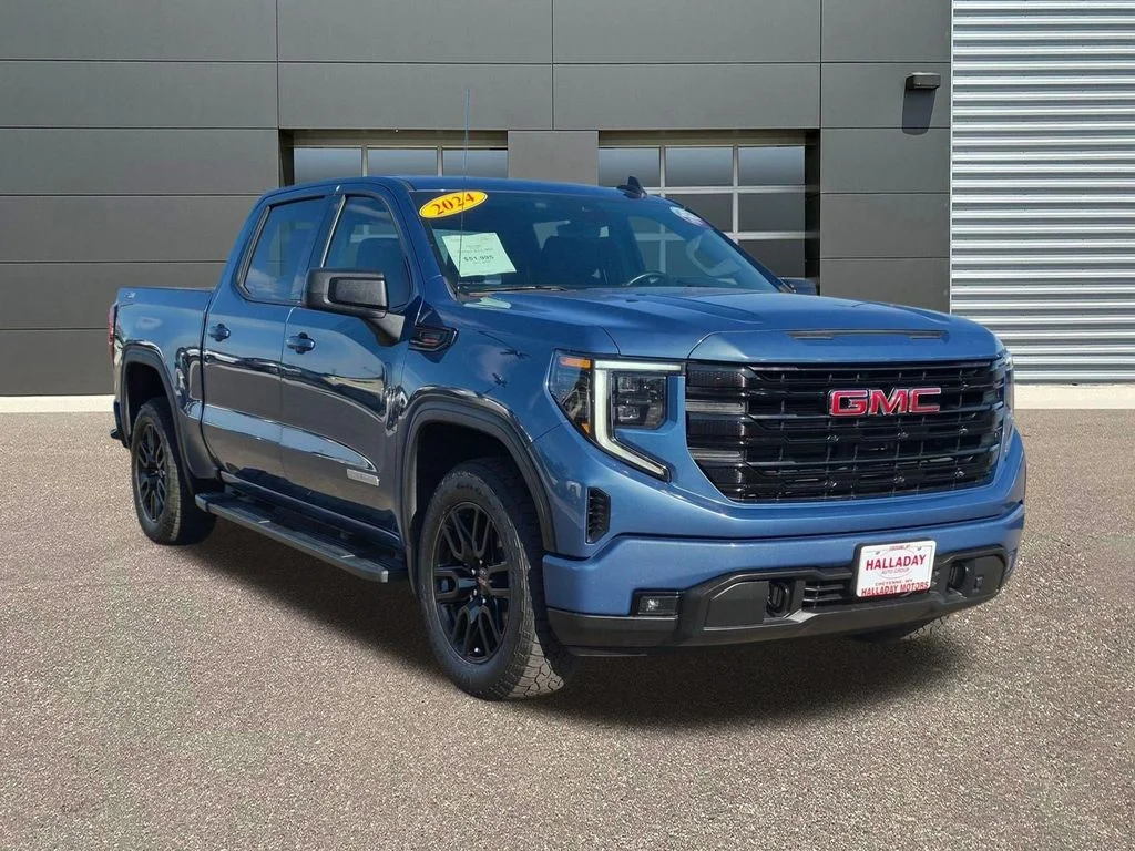 Used 2024 Downpour Metallic GMC Elevation image 3