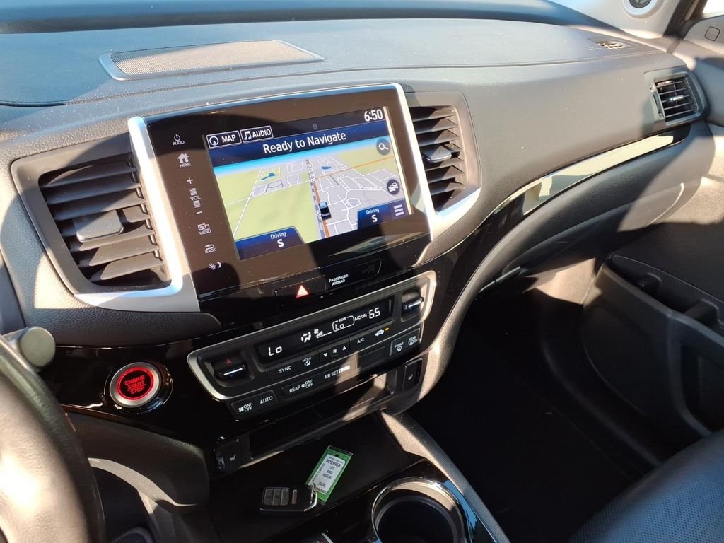 Used 2020 Crystal Black Pearl Honda RTL-E image 7
