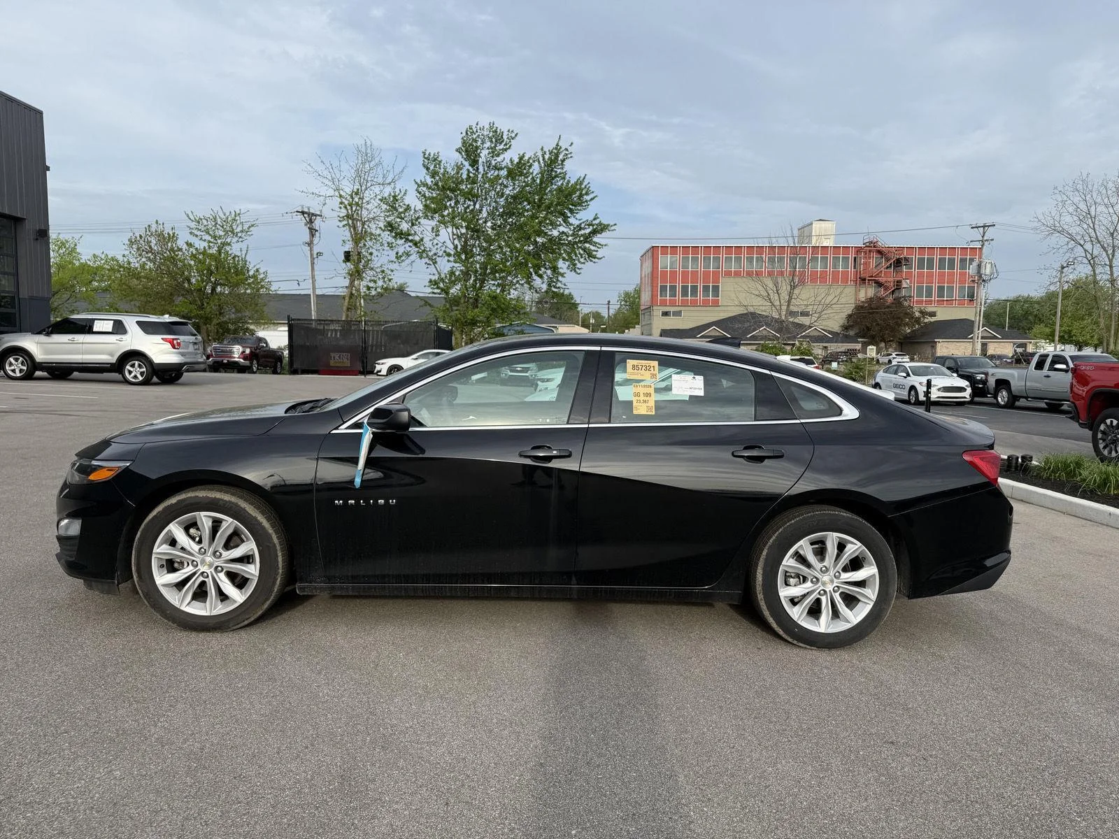 Used 2024 Mosaic Black Metallic Chevrolet 1LT image 6