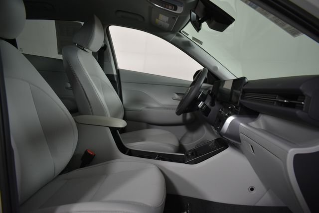 2025 Hyundai Kona SEL Convenience - Photo 17