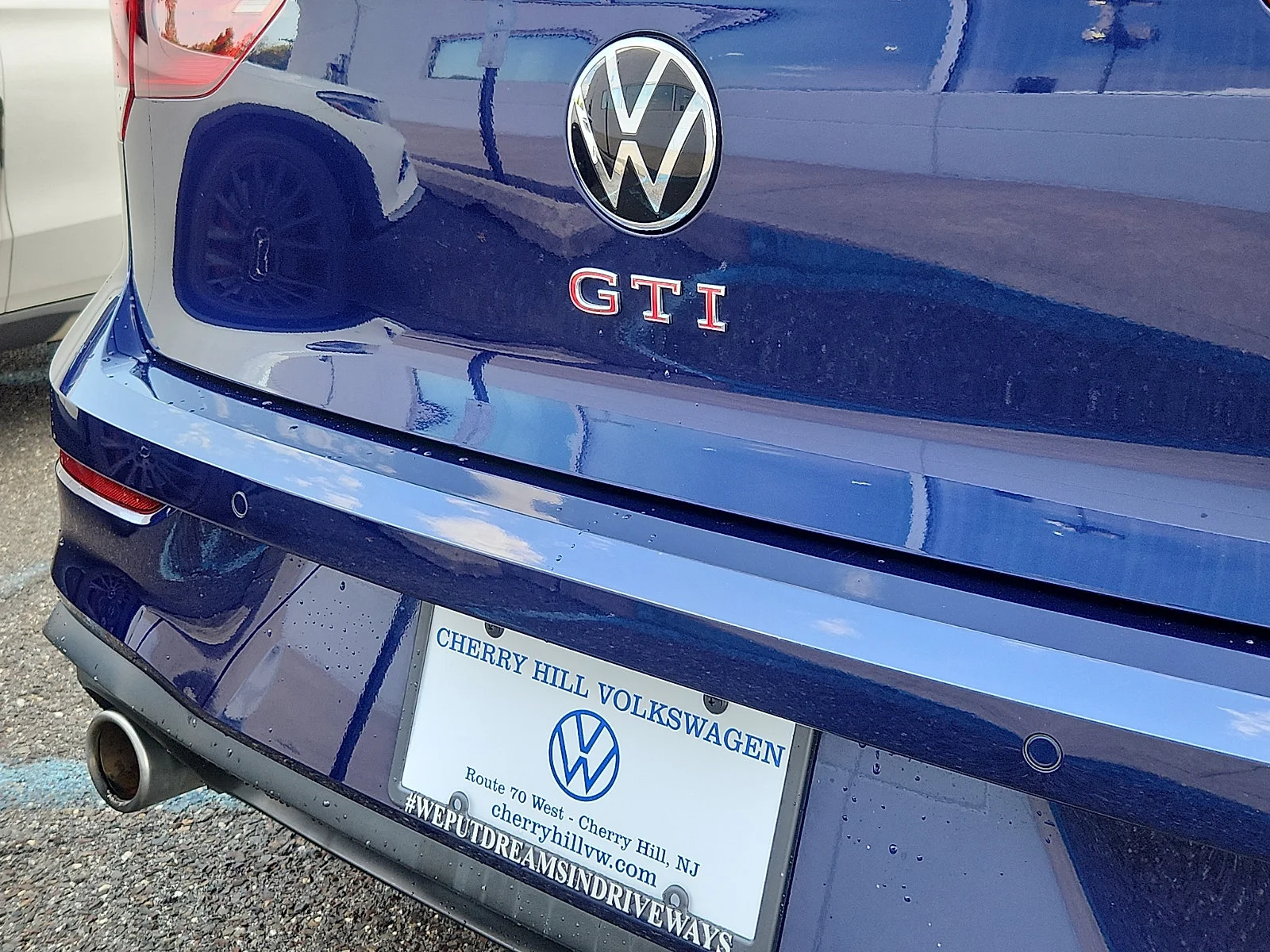 Certified Used 2024 Atlantic Blue/Black Roof   H7a1 Volkswagen 380 Autobahn image 31
