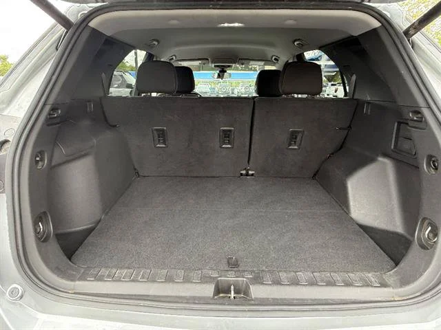 2024 Chevrolet Equinox LT - Photo 24