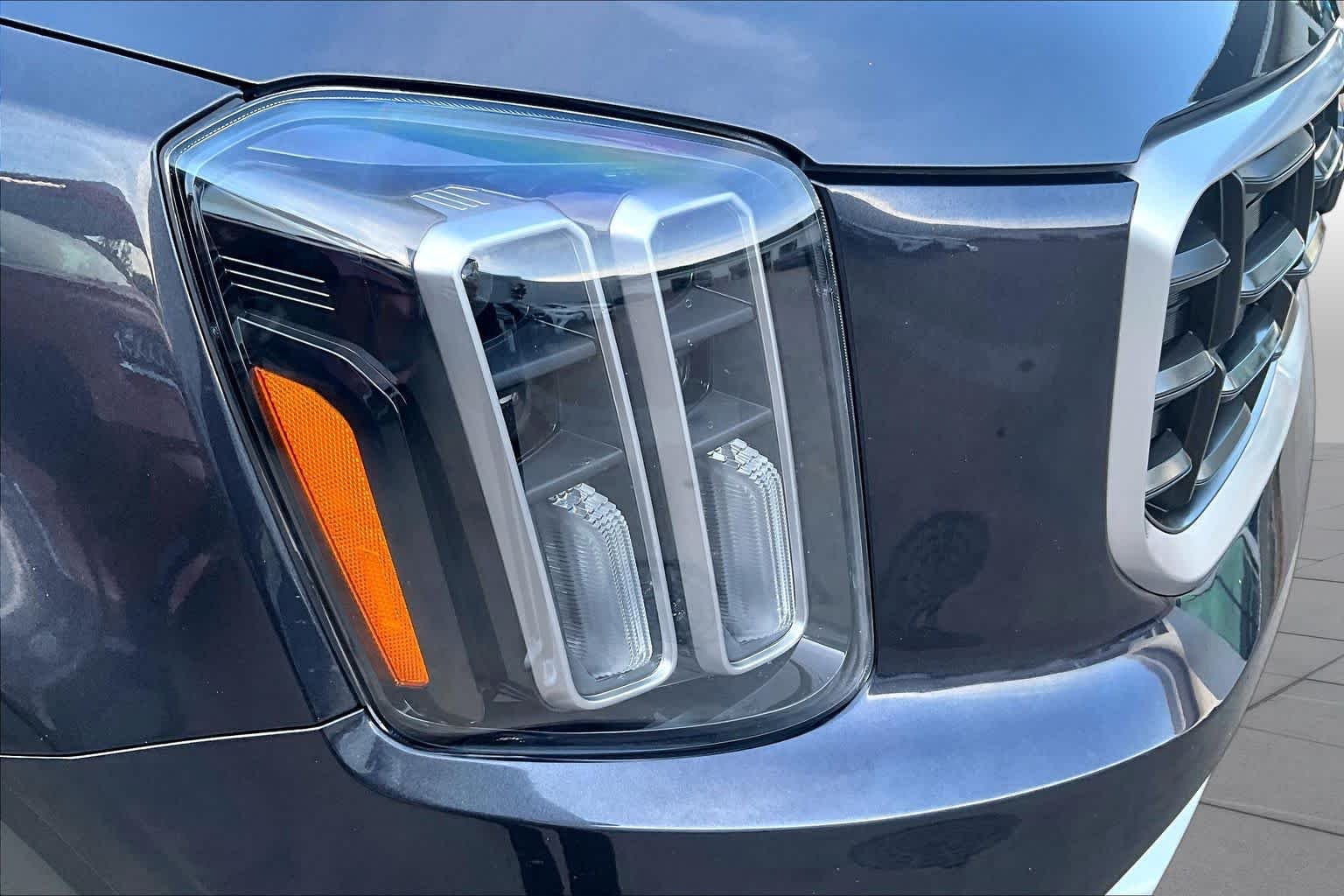 Certified Used 2025 Panthera Metal Kia S image 27