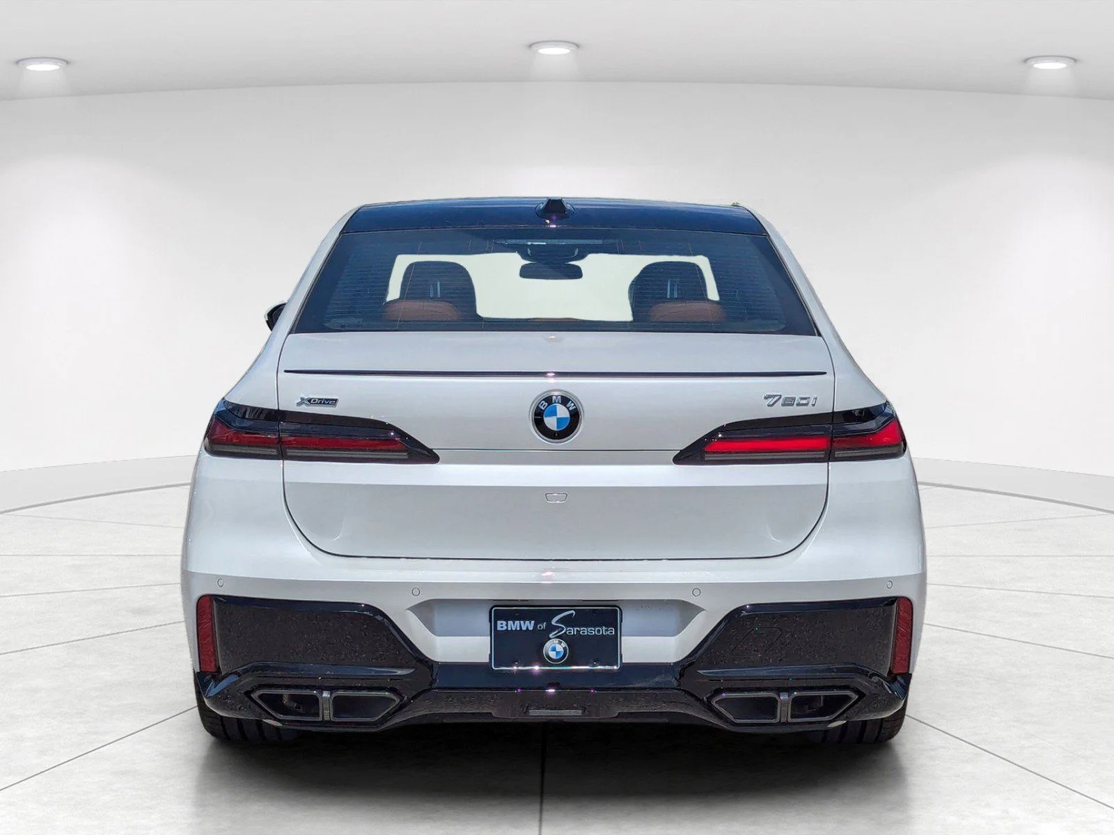 New 2026 Mineral White Metallic BMW 760i xDrive image 4