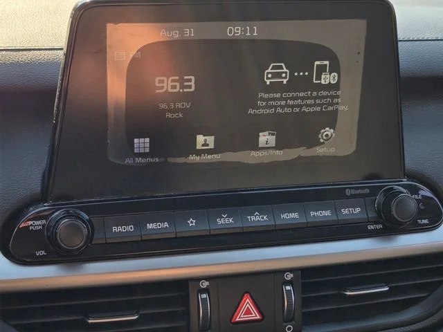 Used 2019 Blue Kia LXS image 27