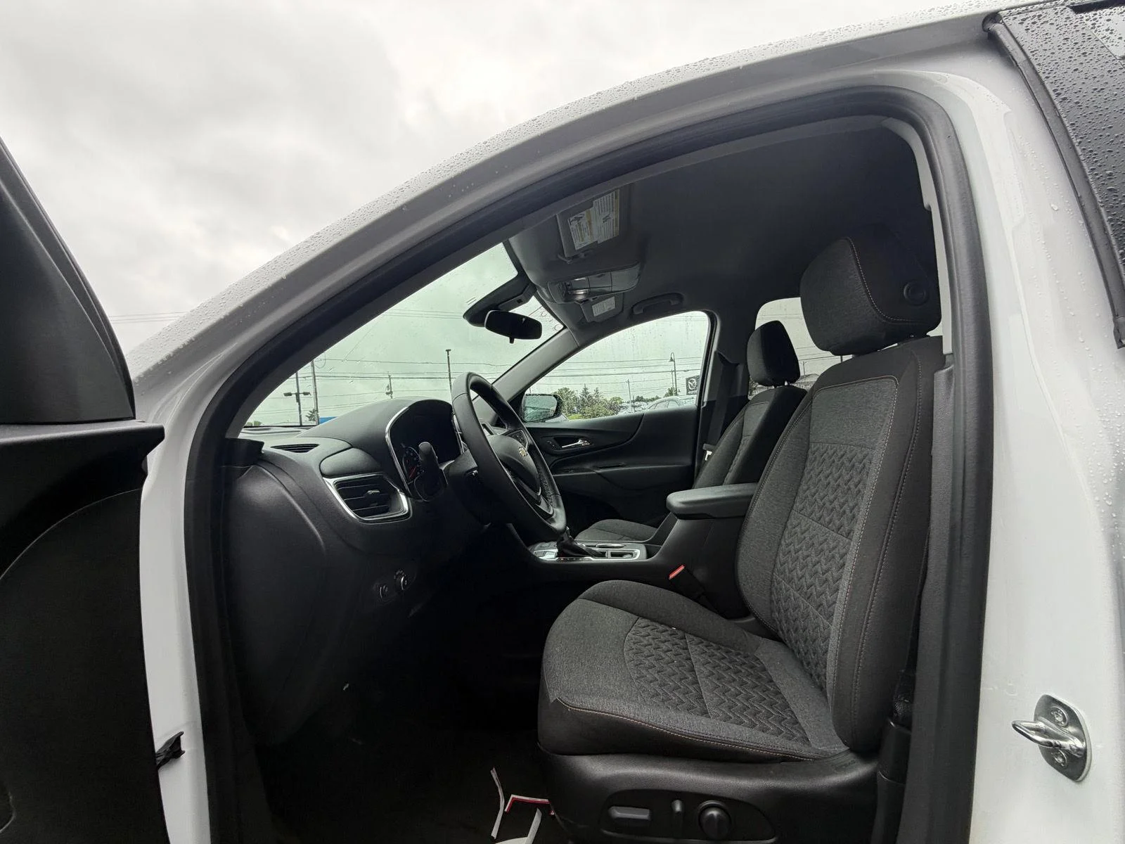 Used 2023 Summit White Chevrolet LT image 2
