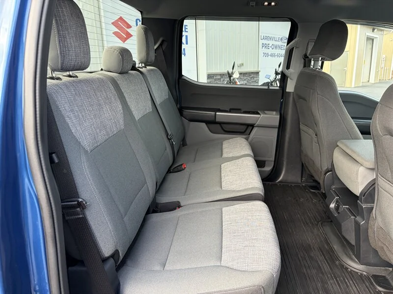 Used 2023 Blue Ford XLT image 15
