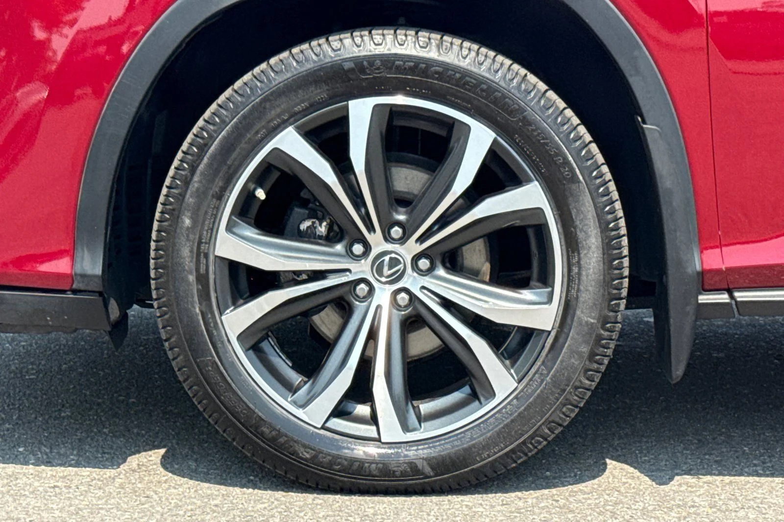 Used 2020 Red Lexus 450h image 26