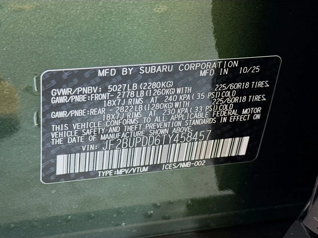 New 2026 DEEP EMERALD GREEN PEARL Subaru Limited image 42