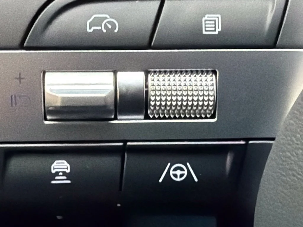 New 2026 Hampton Gray Hyundai SEL Plus image 21