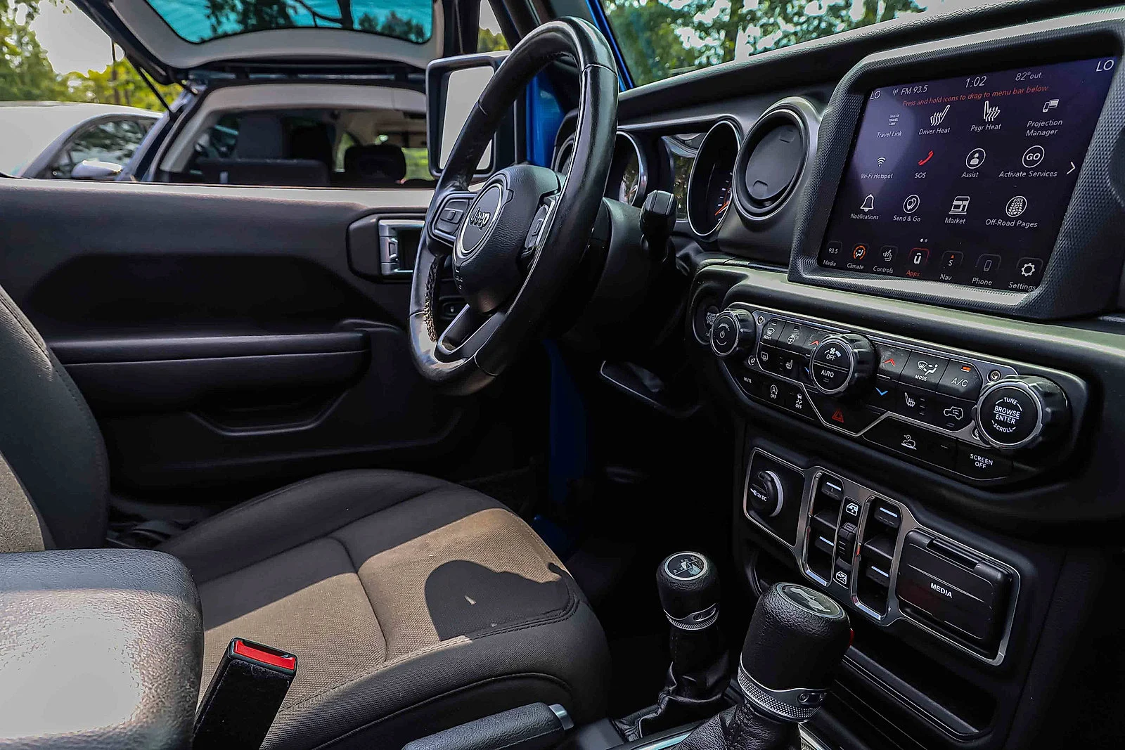 Used 2023 Hydro Blue Pearlcoat Jeep Willys image 25