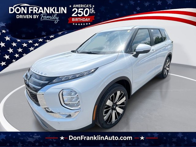2025 Mitsubishi Outlander SE