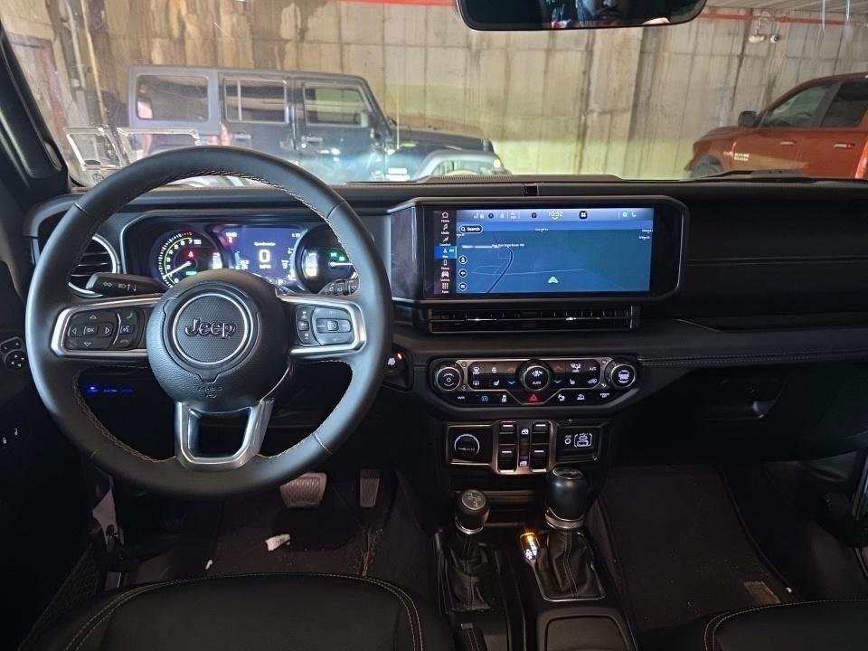 Used 2024 Silver Jeep Sahara image 7