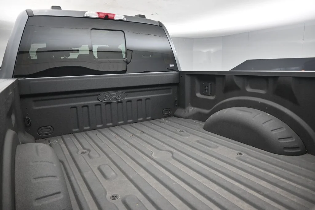 New 2026 Carbonized Gray Metallic Ford Lariat image 24