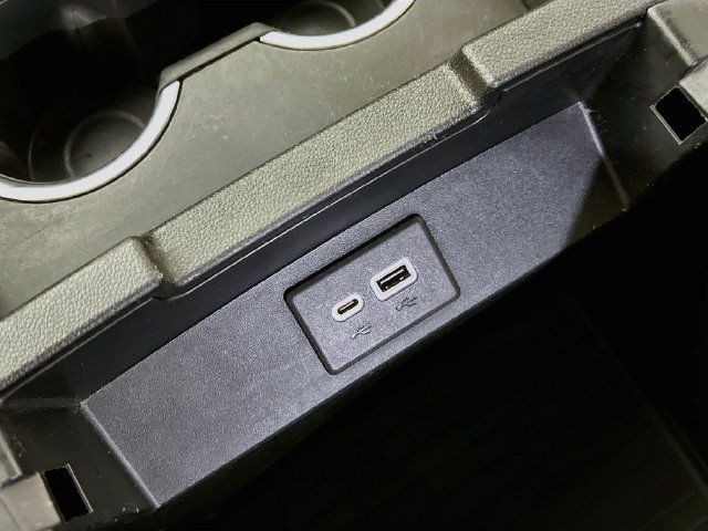 2022 GMC Yukon XL SLE - Photo 20