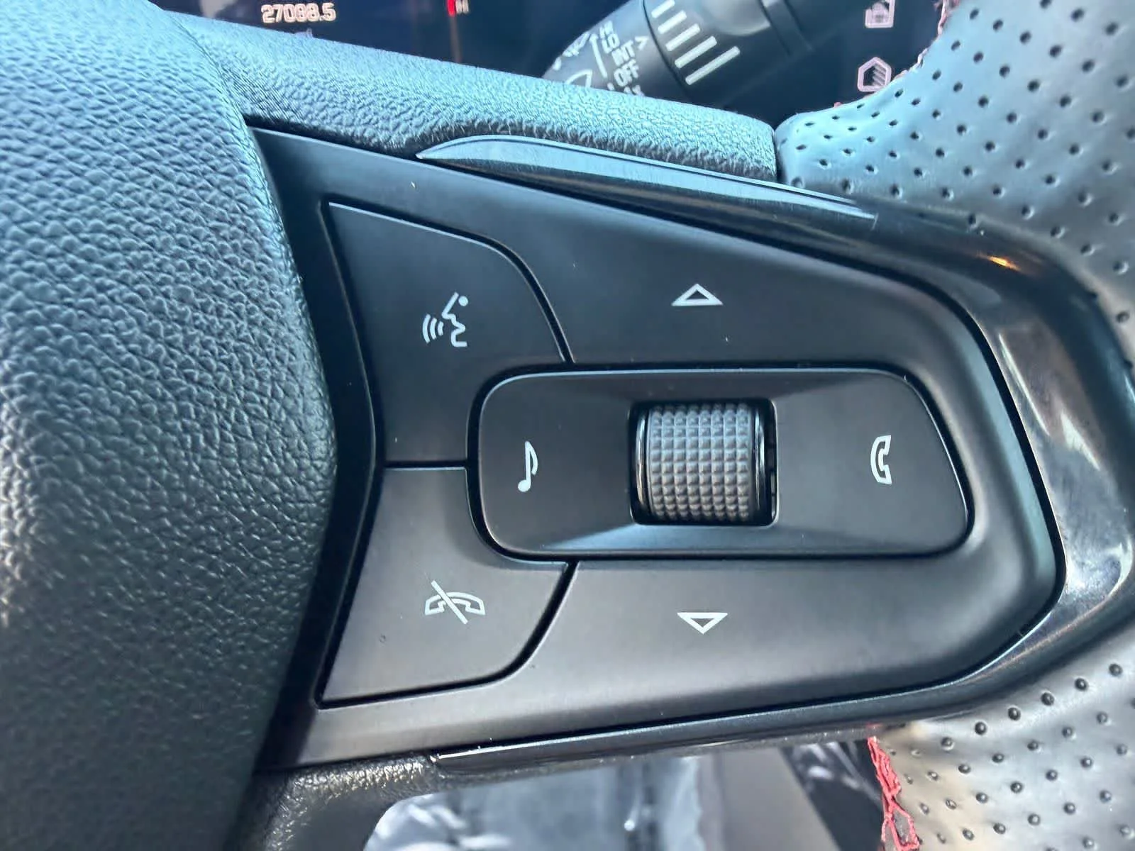 Used 2024 Mosaic Black Metallic Chevrolet 2RS image 18