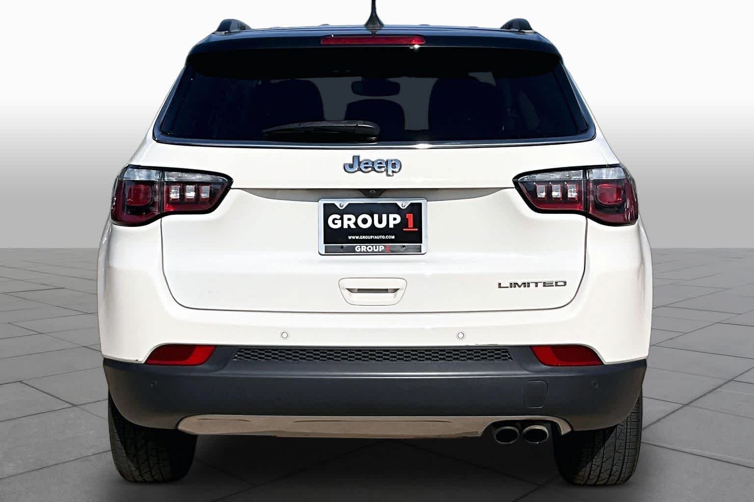 Used 2019 White Clearcoat Jeep Limited image 5