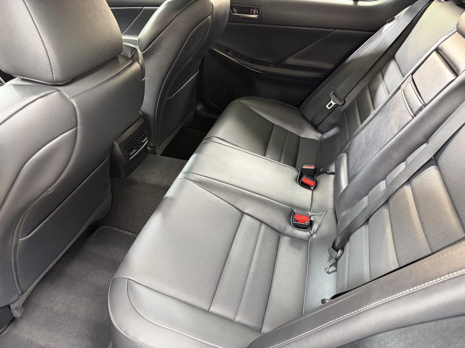 Used 2022 Silver Lexus 350 F SPORT image 7