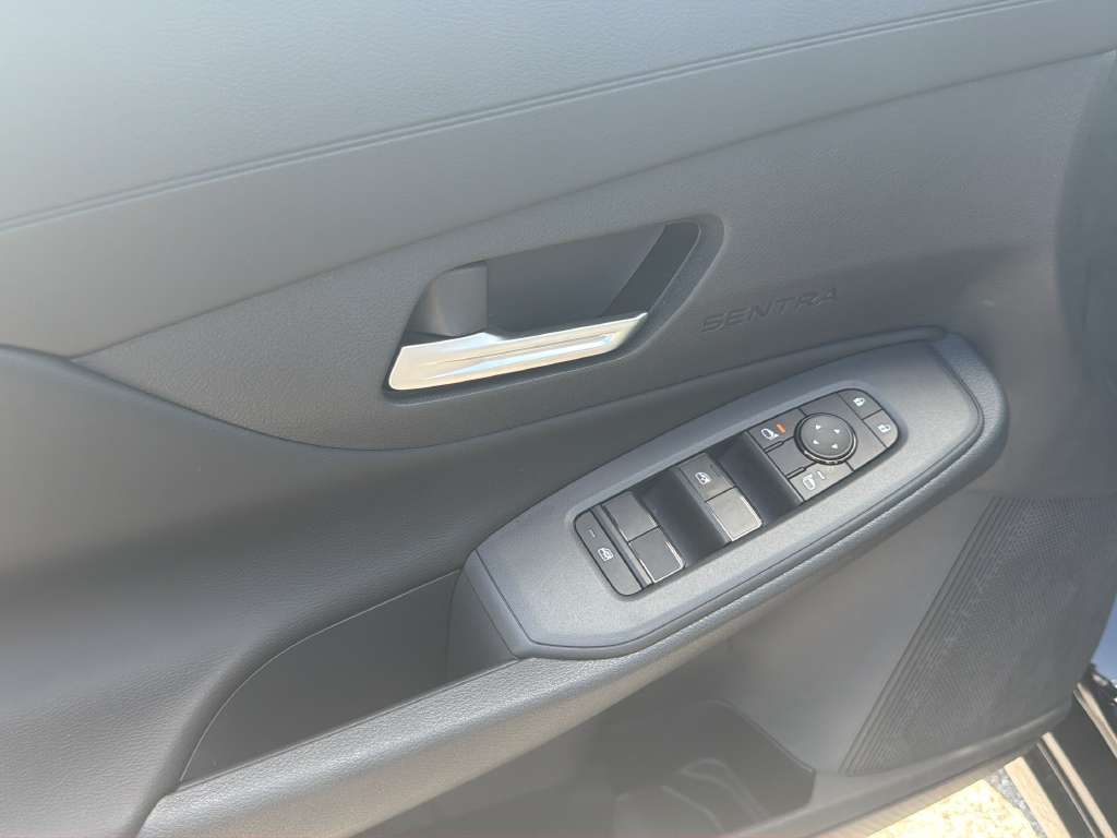 New 2027 Black Nissan SV image 27