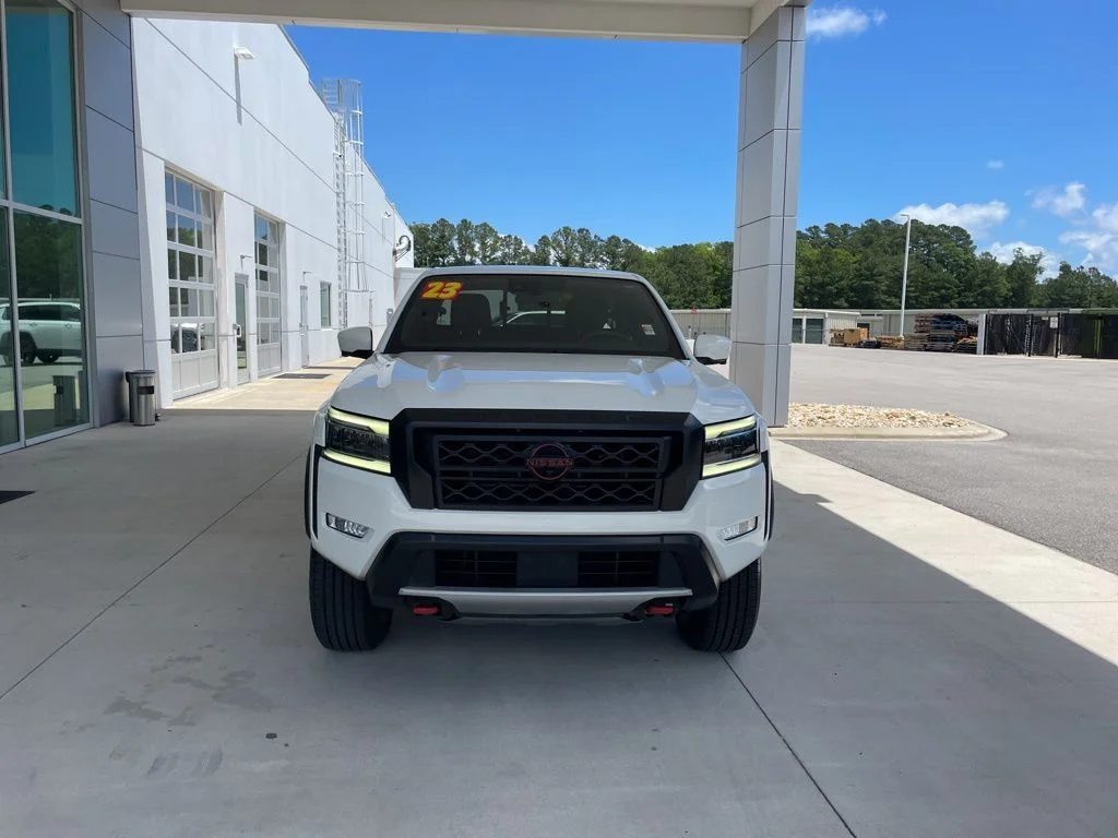 Used 2023 White Nissan PRO-4X image 8