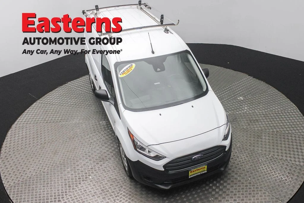 Used 2022 White Ford XL image 3