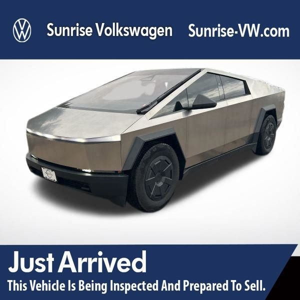 2025 Tesla Cybertruck Base