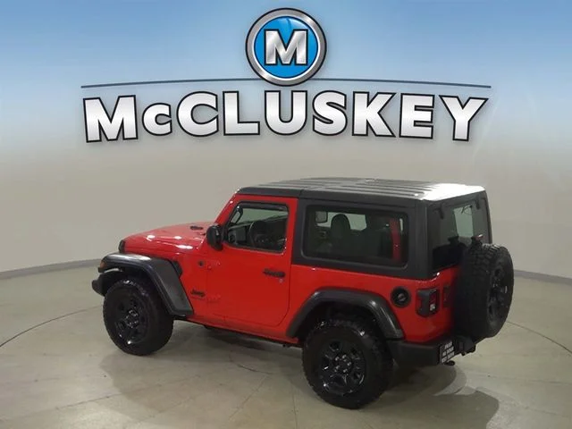Used 2025 Red Jeep Sport image 27