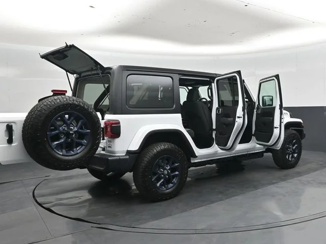 New 2026 Bright White Clear-Coat Exterior Paint Jeep 85th Anniversary Edition image 49