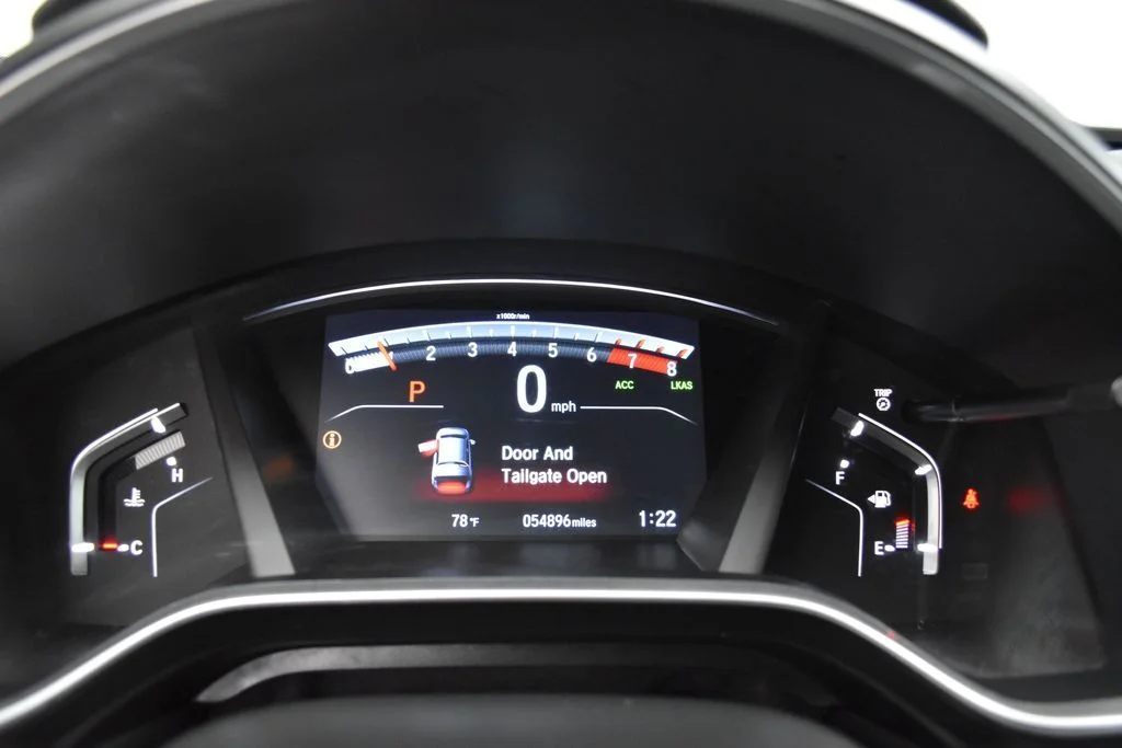 Used 2018 White Honda Touring image 17