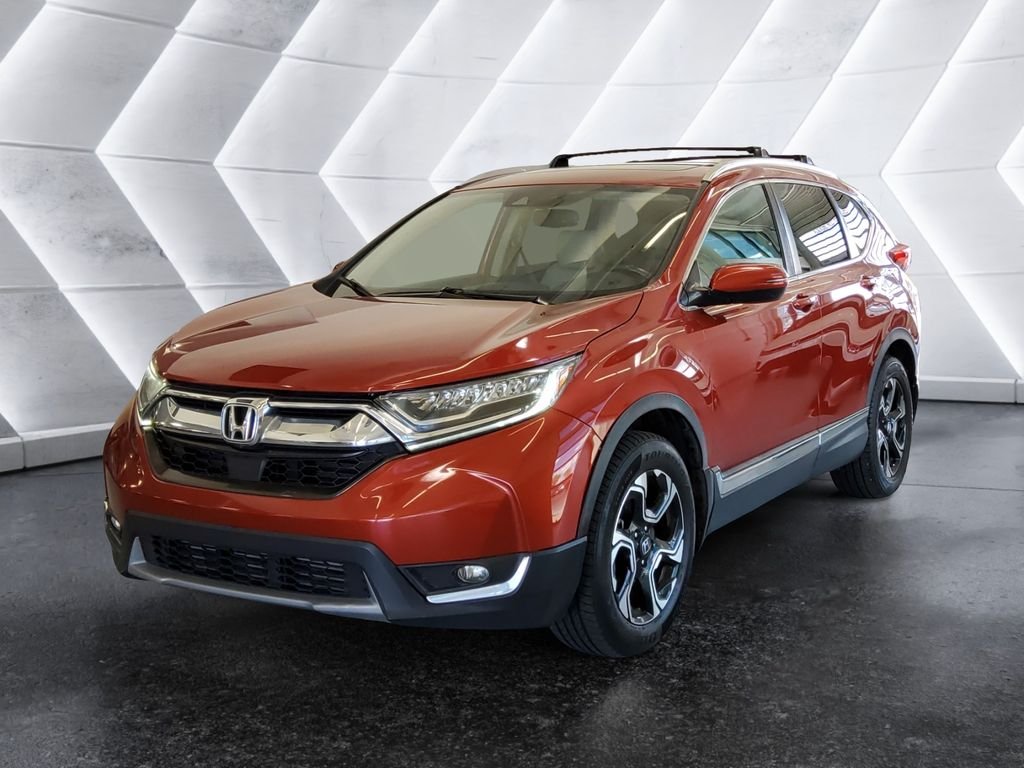 Used 2019 Red Honda Touring image 3