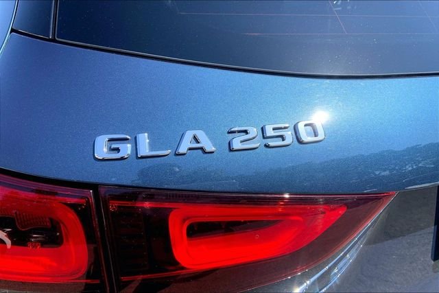 Certified Used 2023  Mercedes-Benz GLA 250 image 8