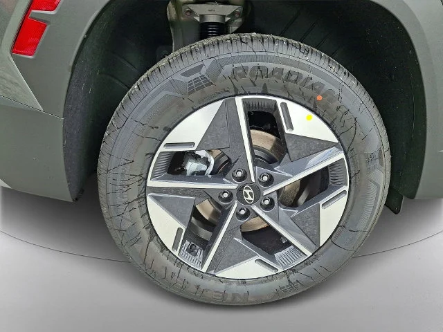 New 2026 Gray Hyundai SEL Convenience image 6